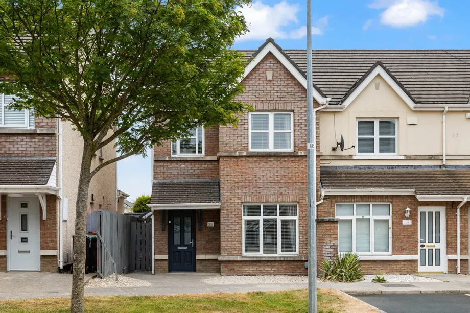 29 Latchford Close, Clonee, Dublin 15, D15 - DNG Estate Agents