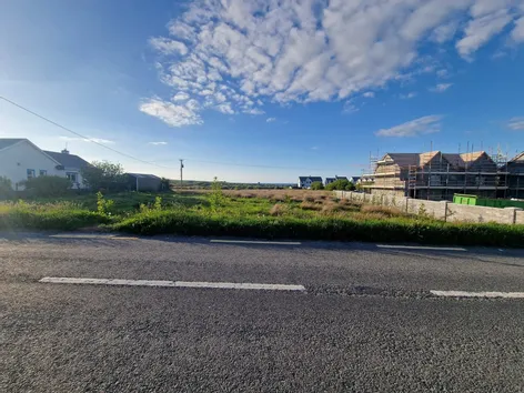 3.36 Acres Residential Zoned Site, Doonbeg, Co. Clare - DNG
