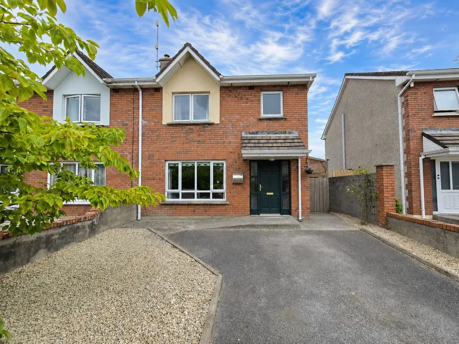4 Bruach Na Habhann, Quin Road, Ennis, Co Clare, V95C9K7 - DNG Estate Agents