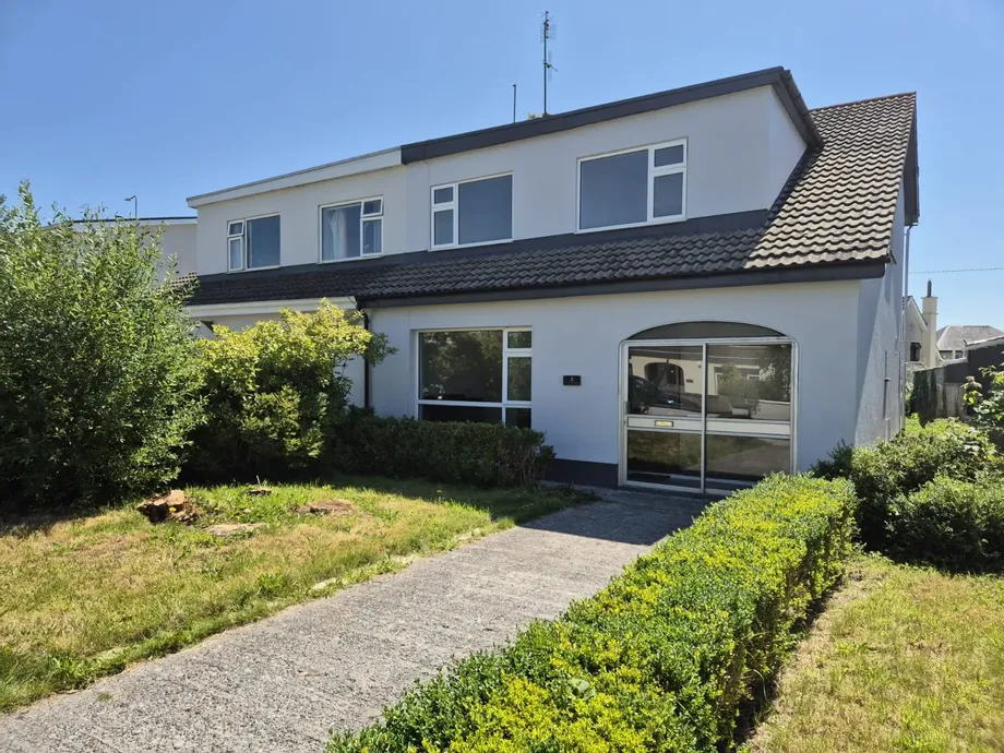 Dooneen, 4 Parkview Drive, Tuam, Co. Galway, H54KN24 - DNG Estate Agents