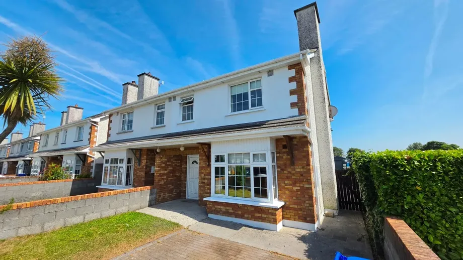 25 Borora Crescent, Carlanstown, Kells, Co. Meath, A82X2D1 - DNG Estate Agents