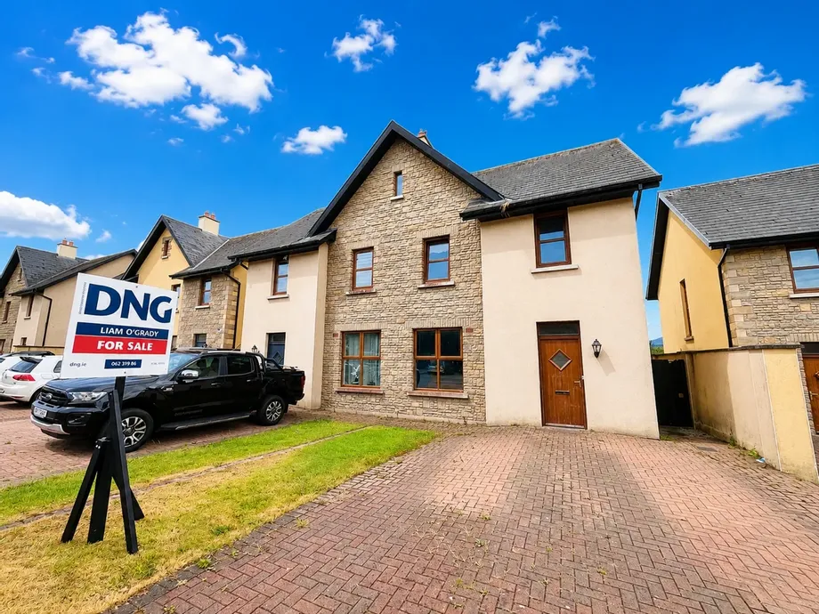 31 Springfield Grove, Rossmore Village, Tipperary Town, E34AE42 - DNG Estate Agents
