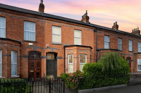 195 South Circular Road, Dublin 8, D08 -  DNG