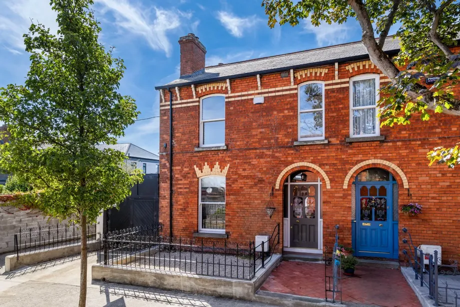 1 Shandon Drive, Phibsboro, Dublin 7, D07X5X4 - DNG Estate Agents