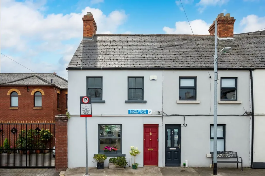 1 Stewart Villas, Carlingford Parade, Dublin 2, D02YV99 - DNG Estate Agents
