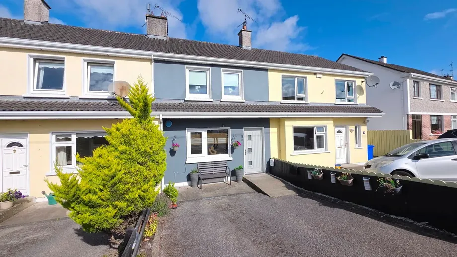 2 Castlemanor, Granard Road, Ballyjamesduff, Co. Cavan, A82XK79 - DNG Estate Agents