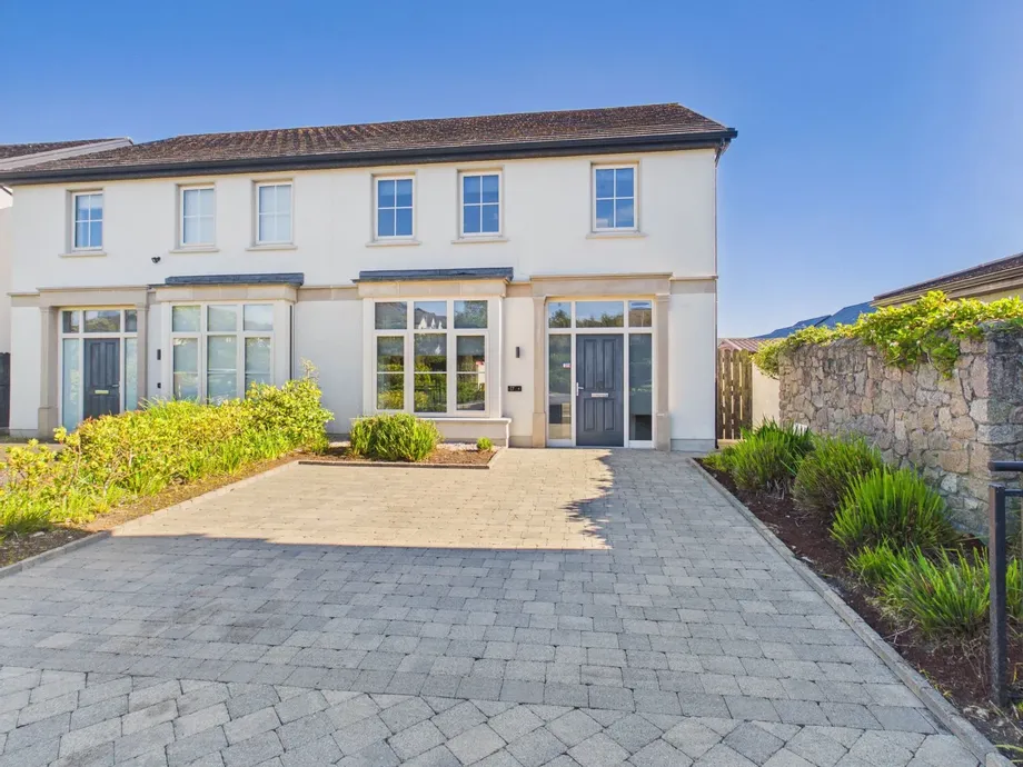 17 Maoilin, Ballymoneen Road, Galway, H91DVT0 - DNG Estate Agents