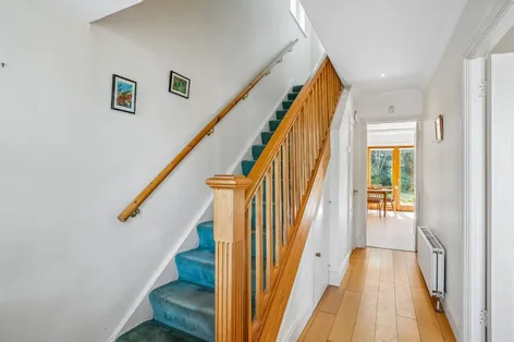 5 Rowanbyrn, Blackrock, Co Dublin, A94Y938 -  DNG