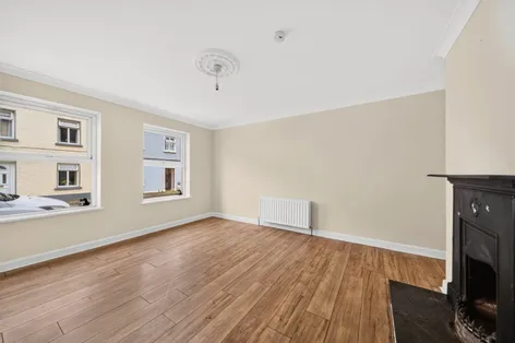 10 Castle Row, Ballina, Co. Mayo, F26 -  DNG