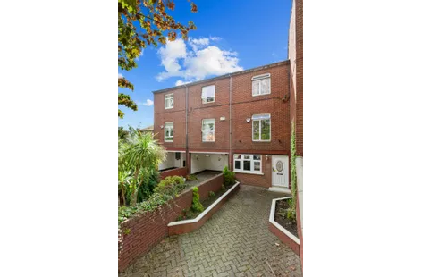 39 Drumalee Road (Off Aughrim Street), Stoneybatter, Dublin 7, D07DHC9 - DNG