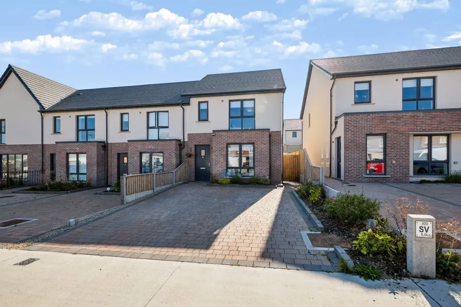 8 Folkstown Park, Taylor Hill Boulevard, Balbriggan, Co. Dublin, K32P270 - DNG Estate Agents