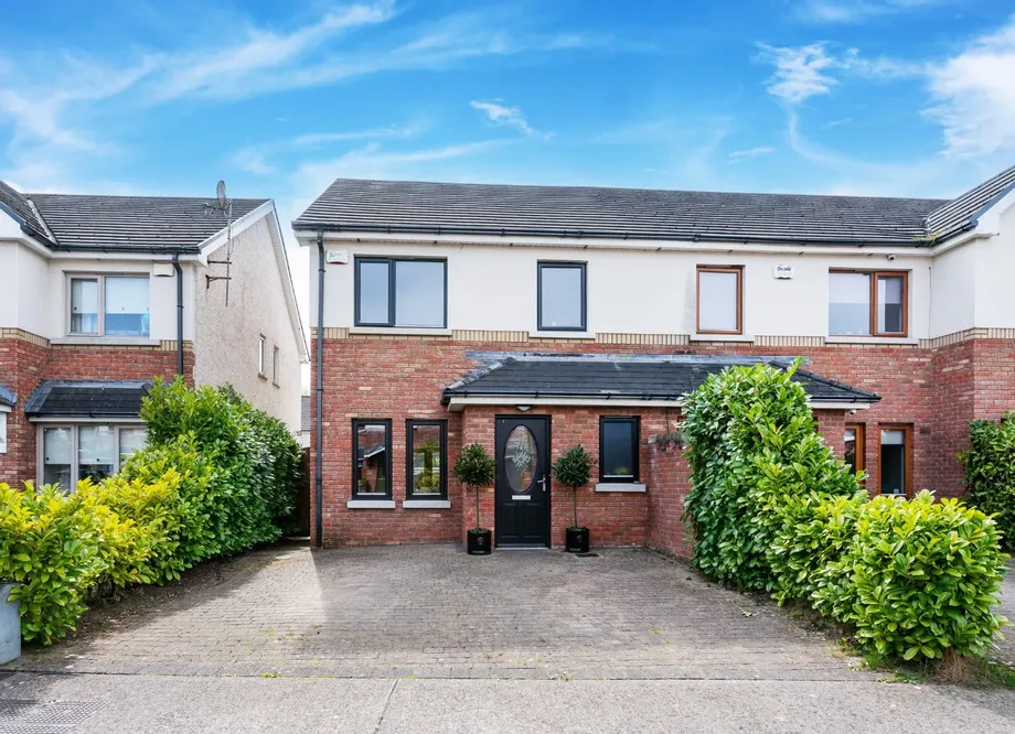 16 Alder Grove, Oldtown Demesne, Naas, Co. Kildare, W91 - DNG Estate Agents