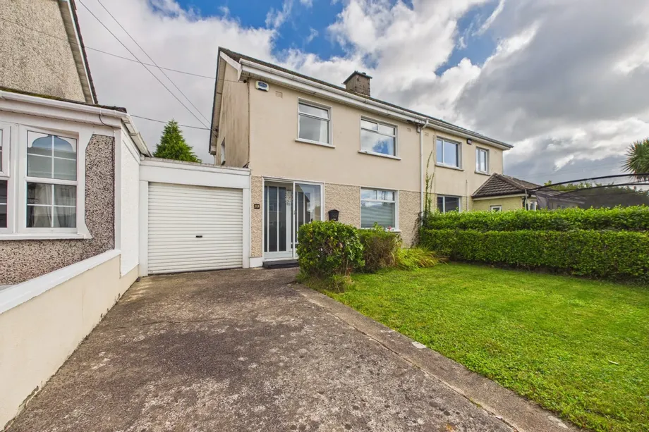 39 Lismore Park, Waterford City, Co. Waterford, X91F2CC - DNG Estate Agents